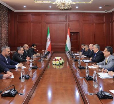 Мулоқоти доктор Ароқчӣ вазири корҳои хориҷии кишварамон бо Сироҷиддин Муҳриддин вазири корҳои хориҷии Ҷумҳурии Тоҷикистон